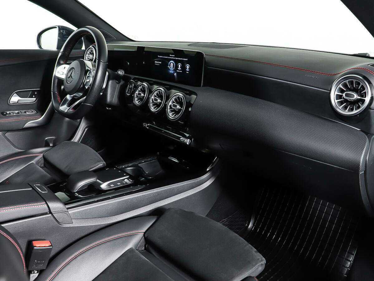 Б/У Мерседес-Бенц КЛА 2020 года. Фото: #8