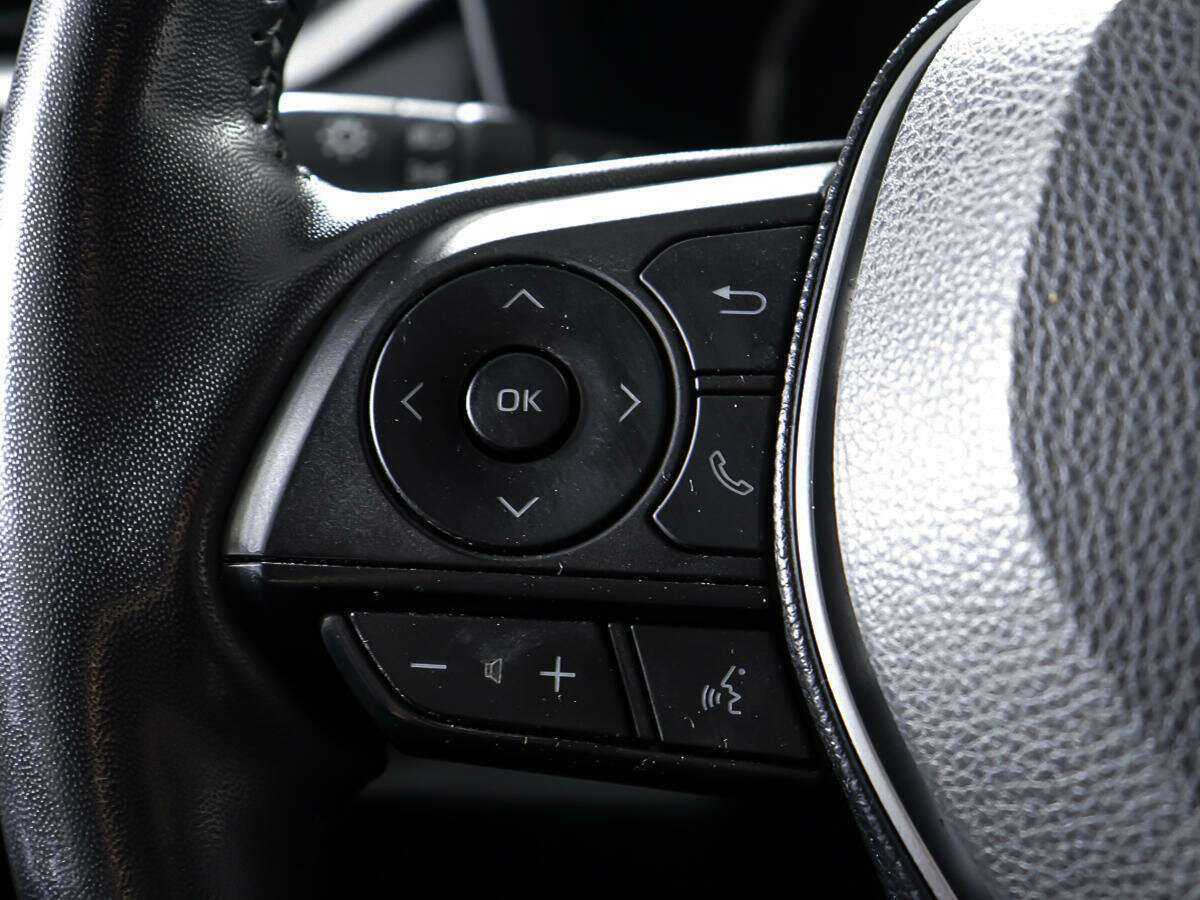 Б/У Тойота Рав4 2019 года. Фото: #16