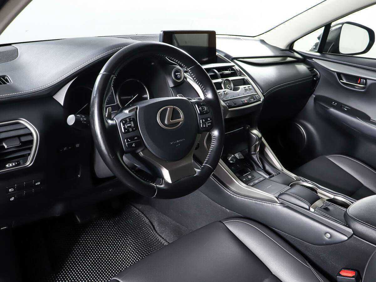 Б/У Лексус Н-Икс 2019 года. Фото: #12
