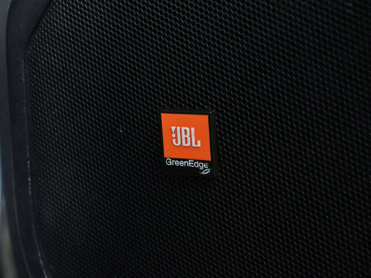 Б/У Тойота Хайлэндер 2014 года. Фото: #14