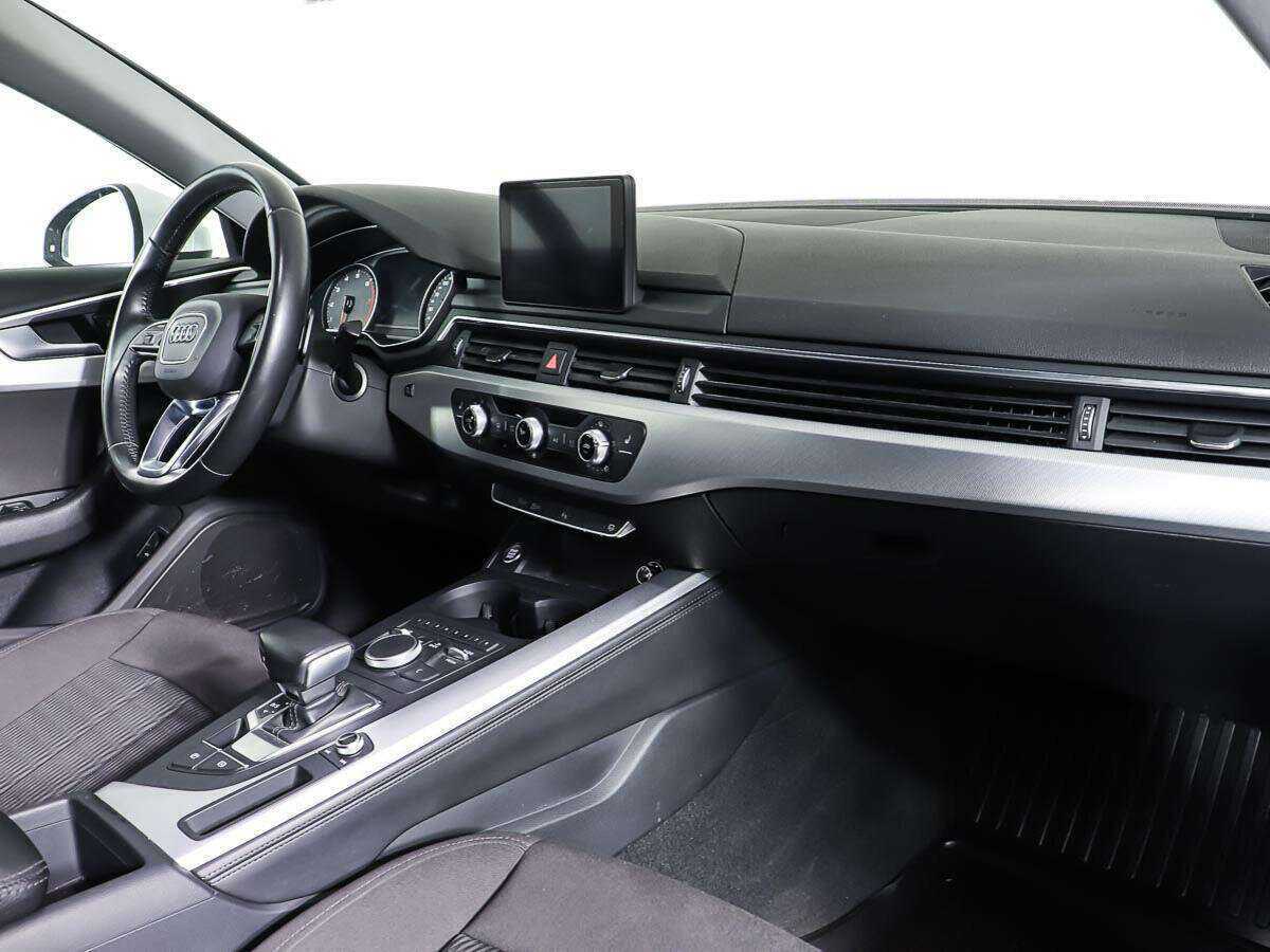 Б/У Ауди А4 2015 года. Фото: #8