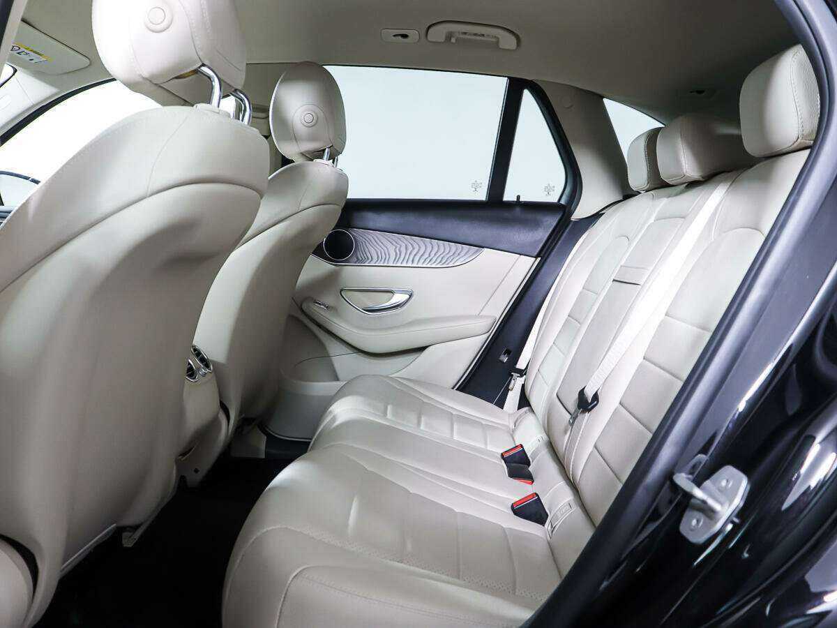 Б/У Мерседес-Бенц ГЛЦ 2016 года. Фото: #9