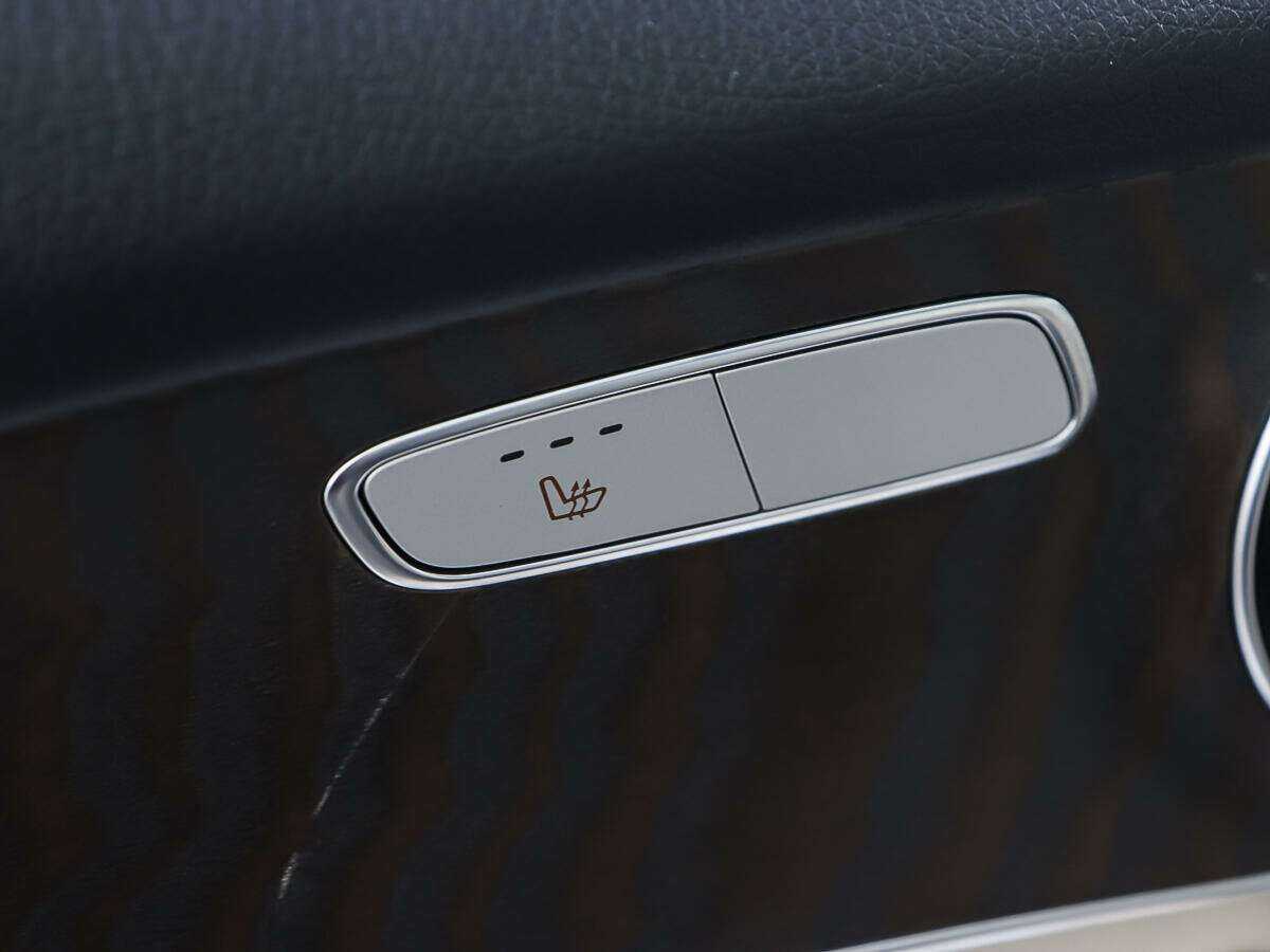 Б/У Мерседес-Бенц ГЛЦ 2016 года. Фото: #16