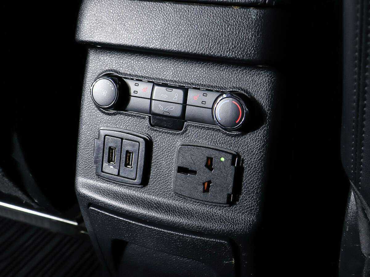 Б/У Форд Експлорер 2018 года. Фото: #12