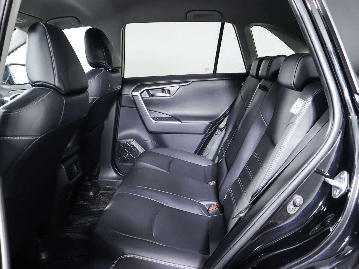 Б/У Тойота Рав4 2019 года. Фото: #9