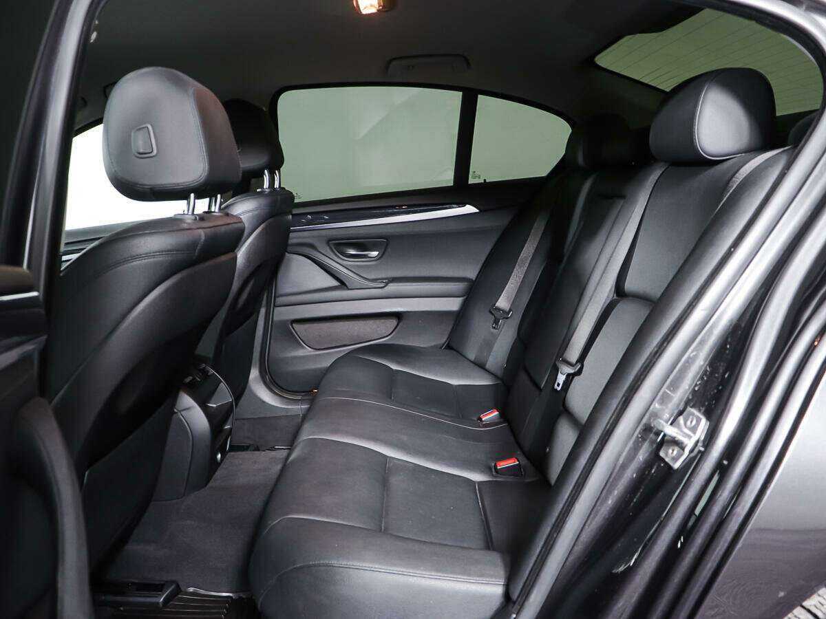 Б/У БМВ 5 серии 2015 года. Фото: #9