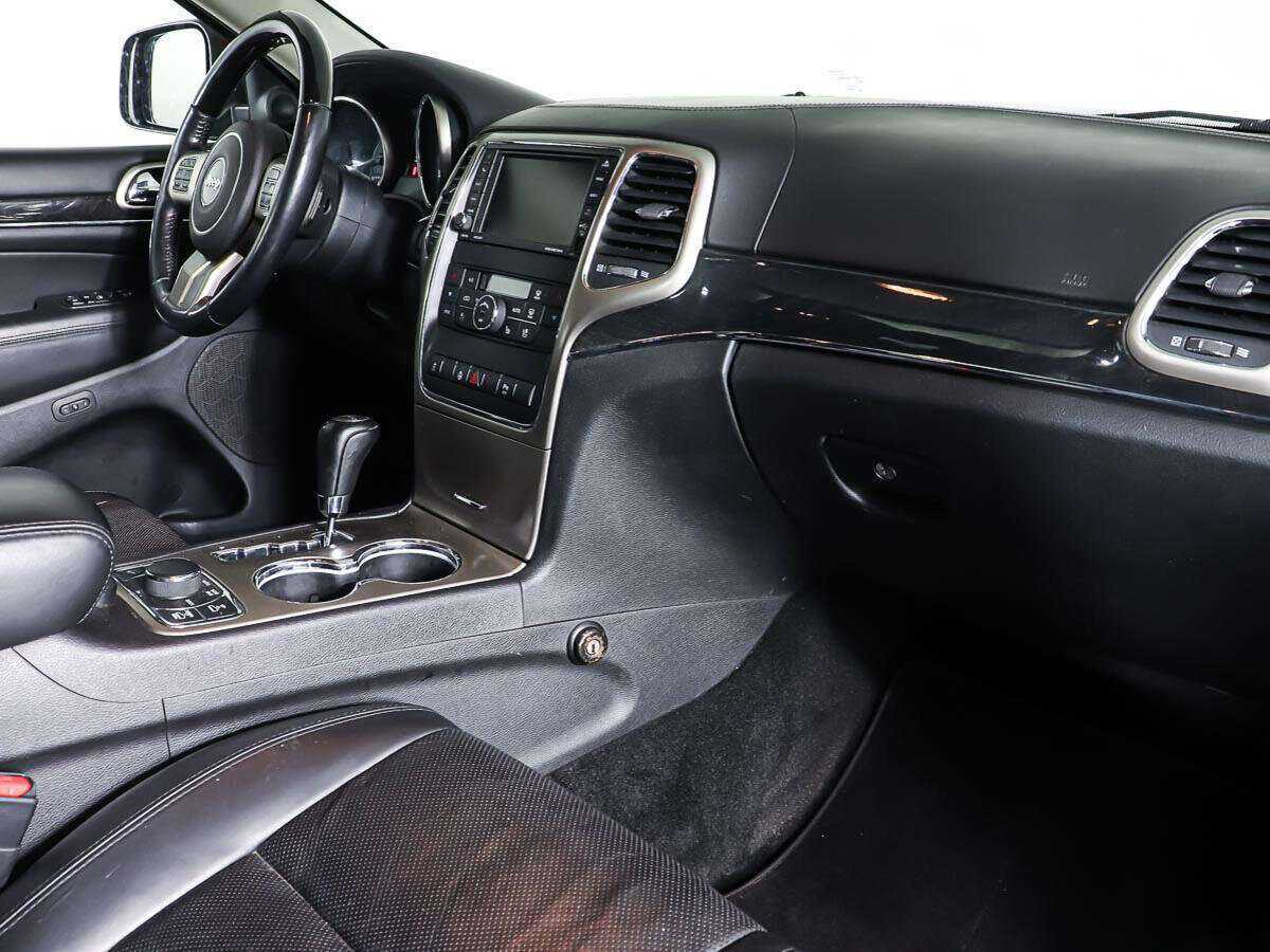 Б/У Джип Гранд Чироки 2012 года. Фото: #8