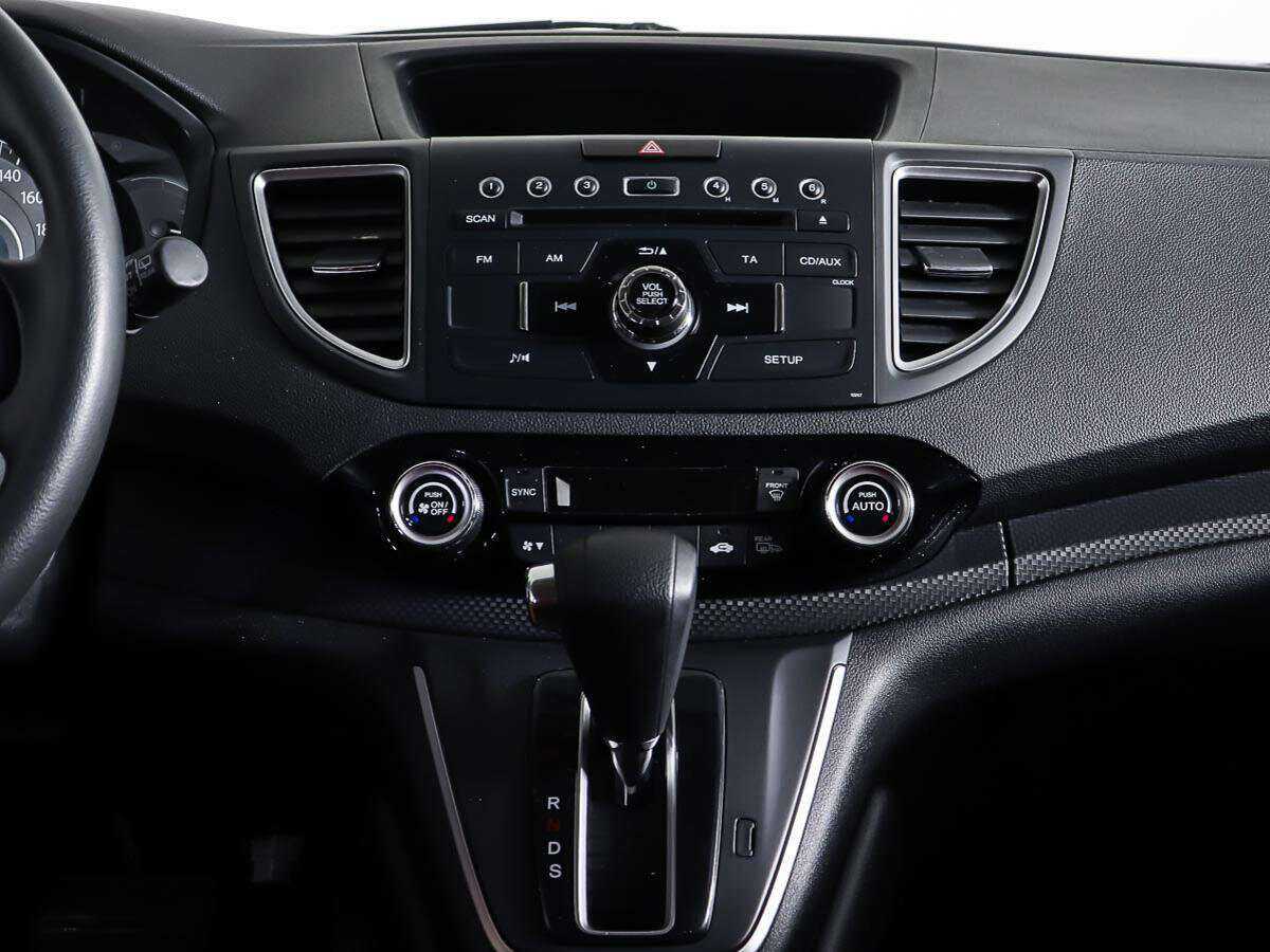 Б/У Хонда ЦР-В 2017 года. Фото: #11