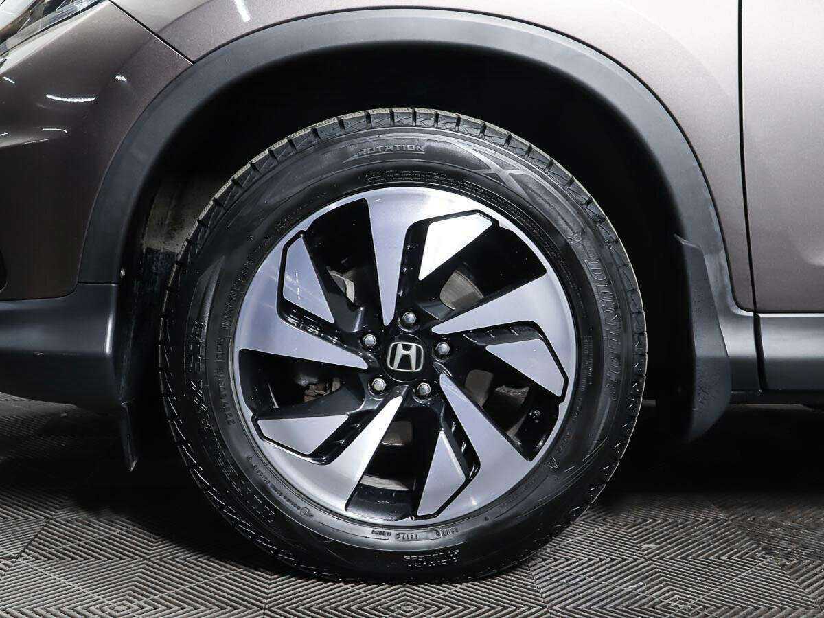 Б/У Хонда ЦР-В 2017 года. Фото: #17