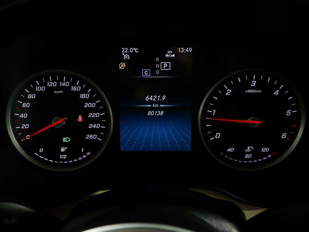 Б/У Мерседес-Бенц ГЛЦ 2021 года. Фото: #13