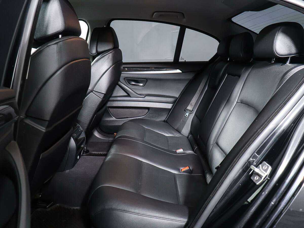 Б/У БМВ 5 серии 2012 года. Фото: #9