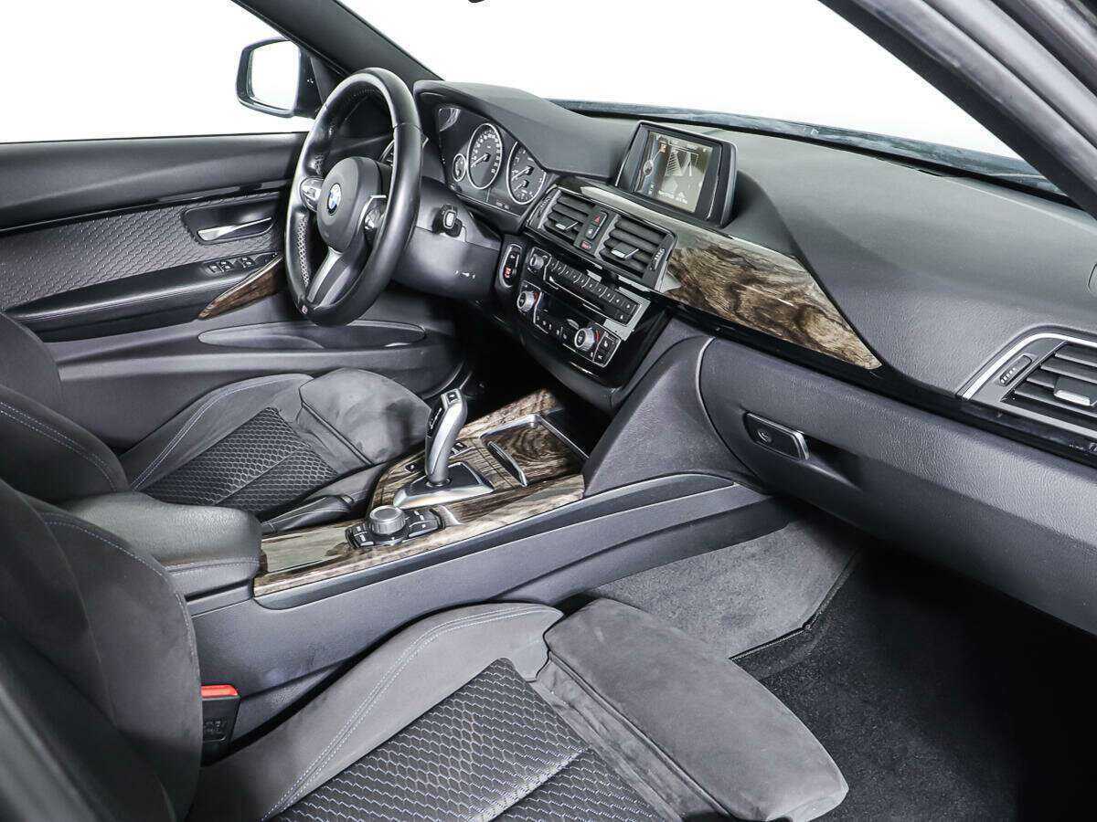 Б/У БМВ 3 серии 2016 года. Фото: #8