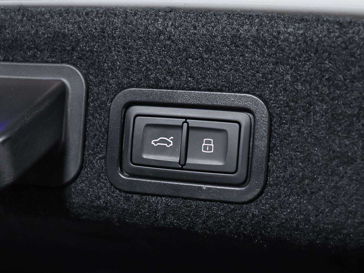 Б/У Ауди А6 2018 года. Фото: #15