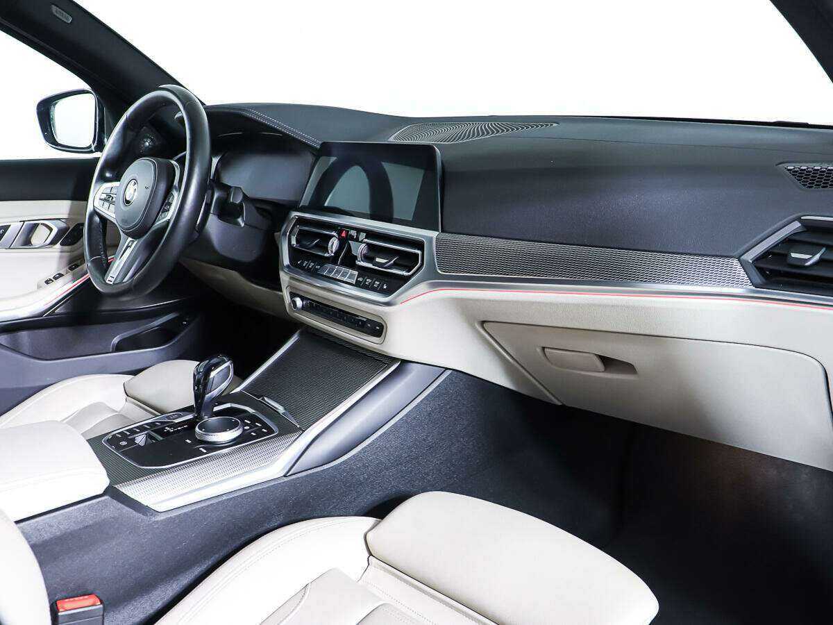 Б/У БМВ 3 серии 2021 года. Фото: #8