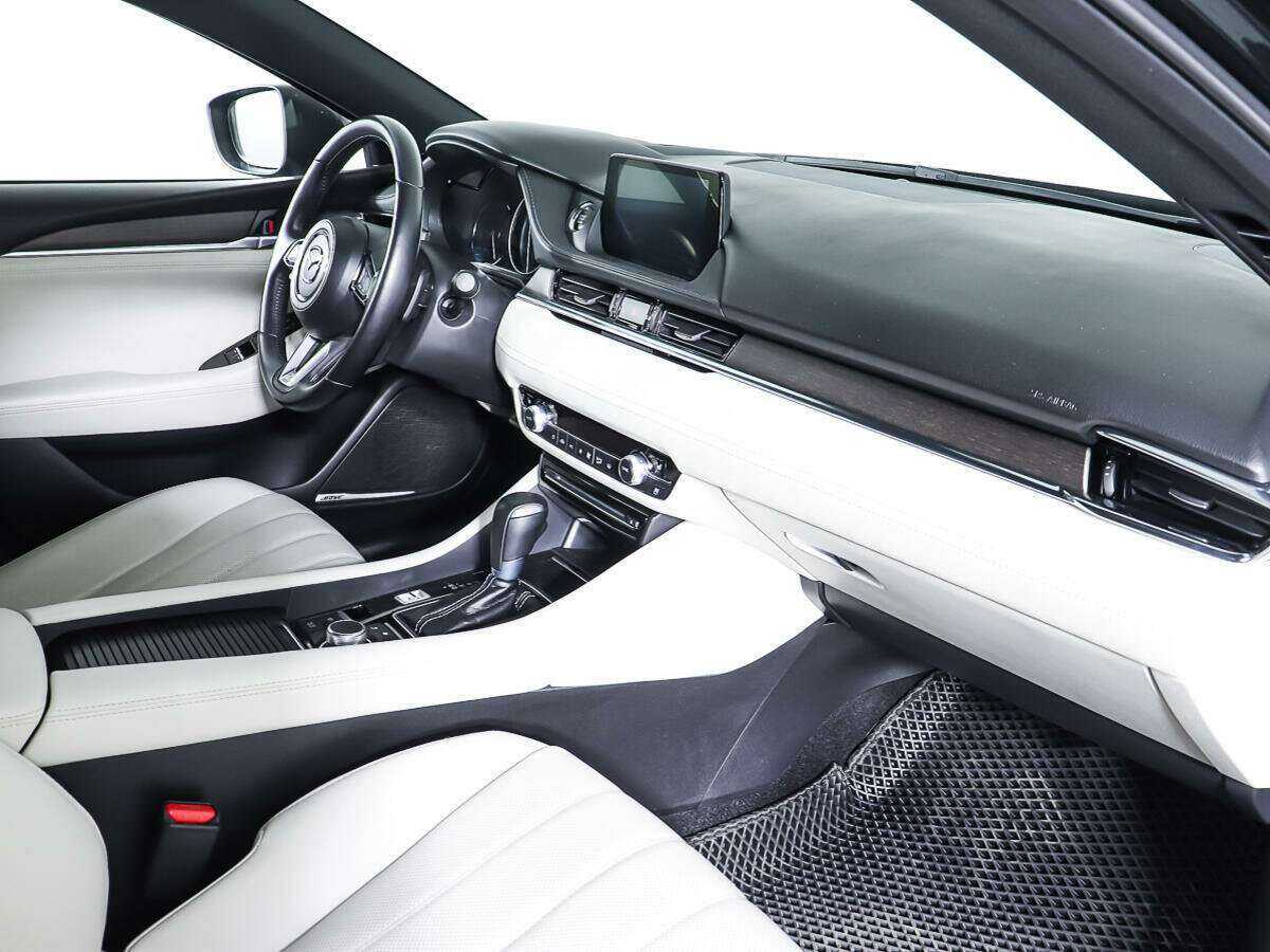 Б/У Мазда 6 2020 года. Фото: #8