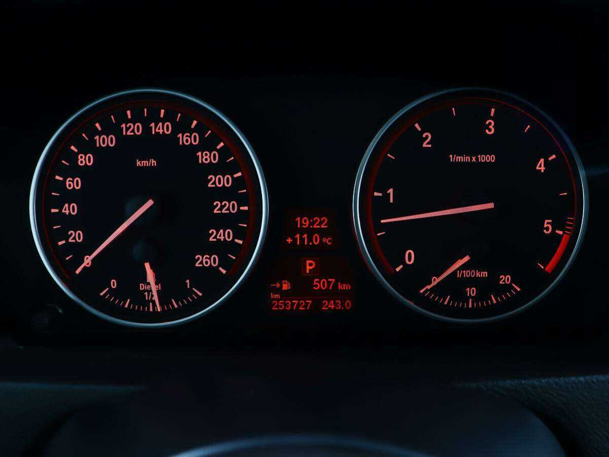 Б/У БМВ Икс5 2010 года. Фото: #13