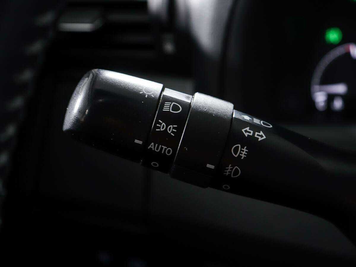 Б/У Лексус Р-Икс 2011 года. Фото: #20