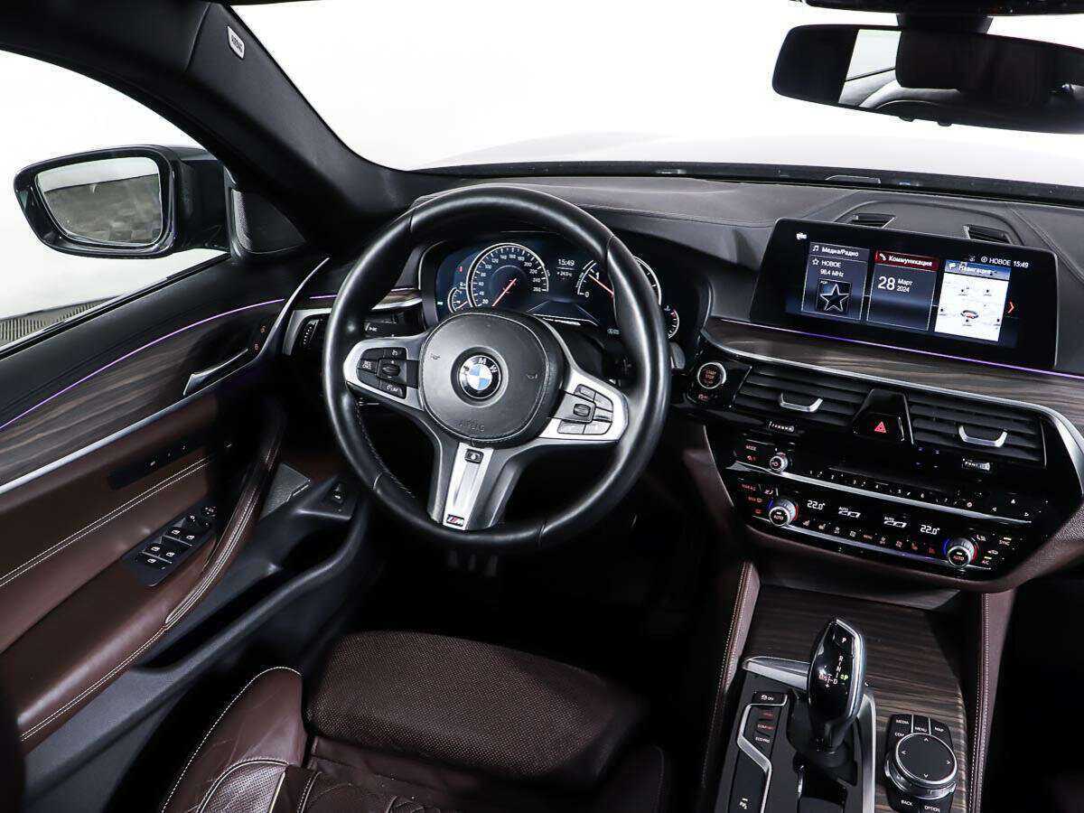 Б/У БМВ 5 серии 2017 года. Фото: #17