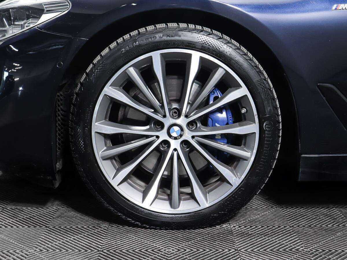 Б/У БМВ 5 серии 2017 года. Фото: #30