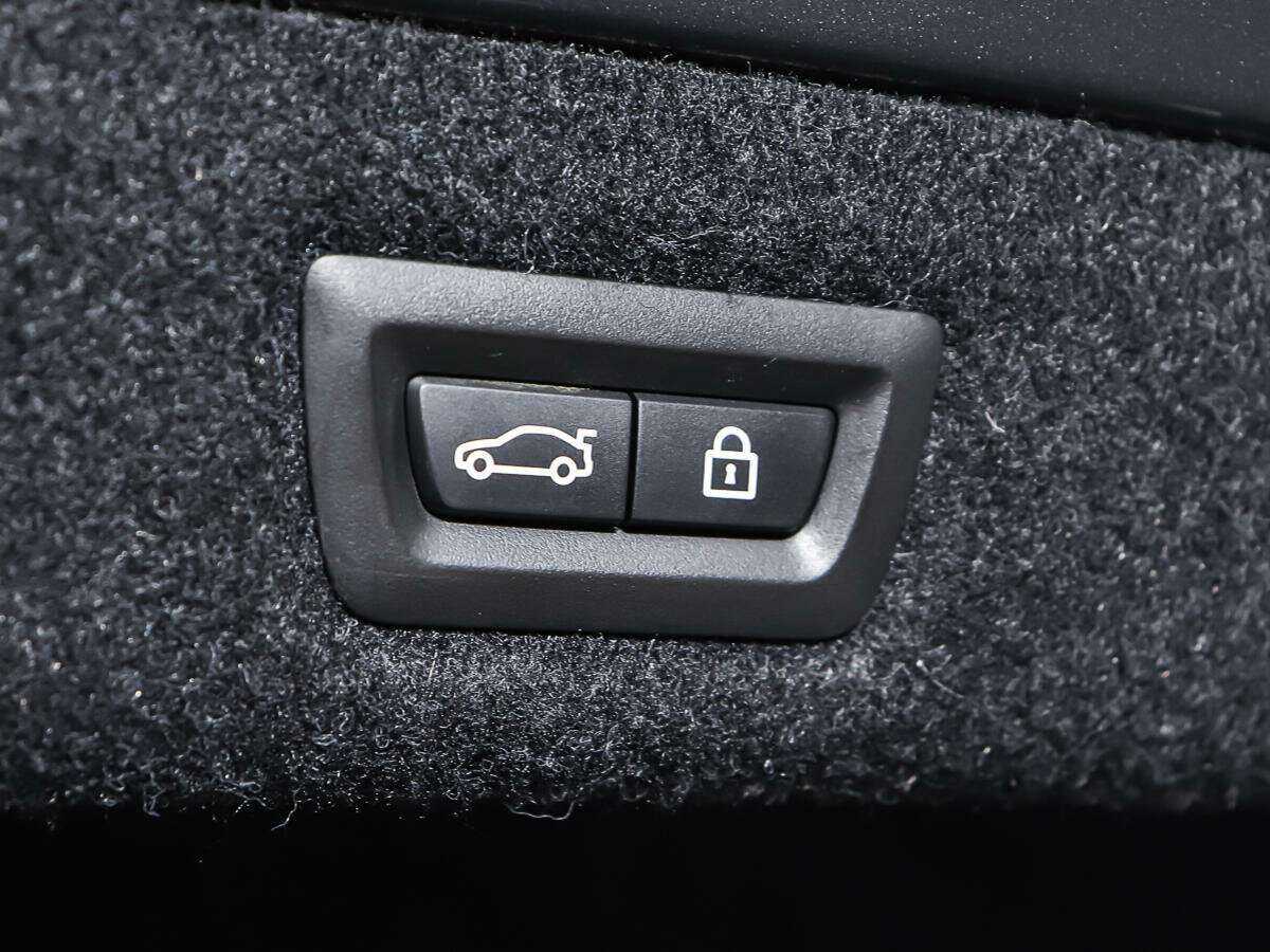 Б/У БМВ 5 серии 2017 года. Фото: #18