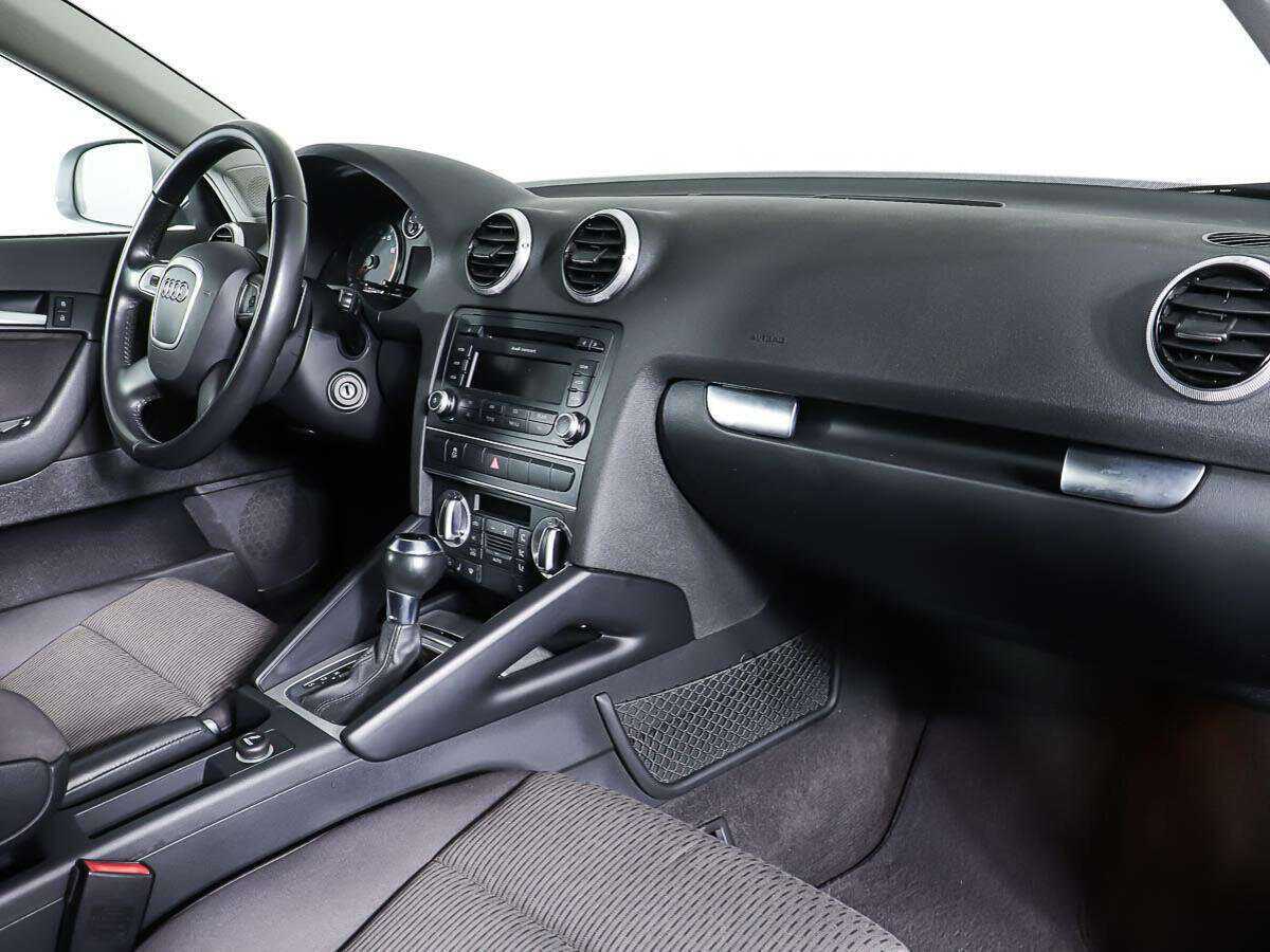 Б/У Ауди А3 2011 года. Фото: #8