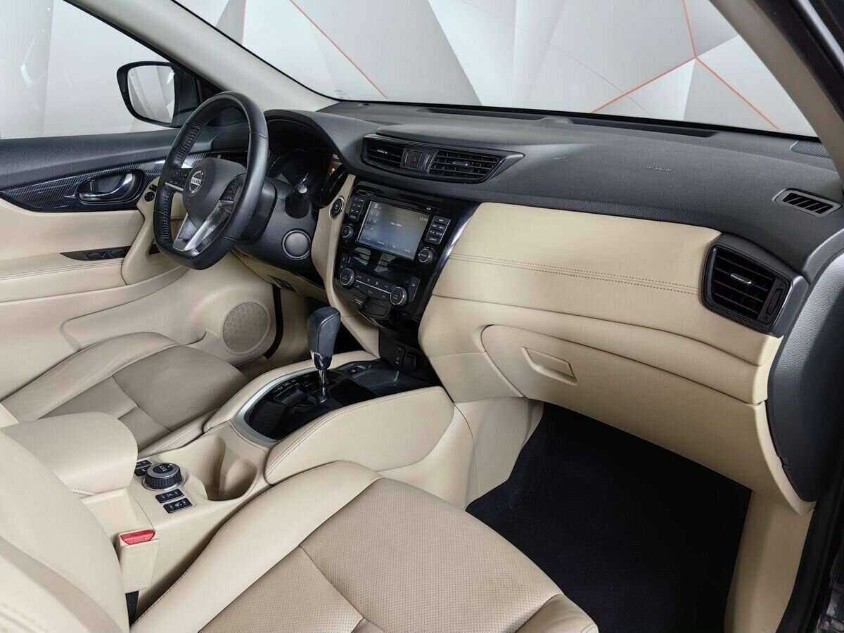 Б/У Ниссан Икс-Трейл 2018 года. Фото: #8