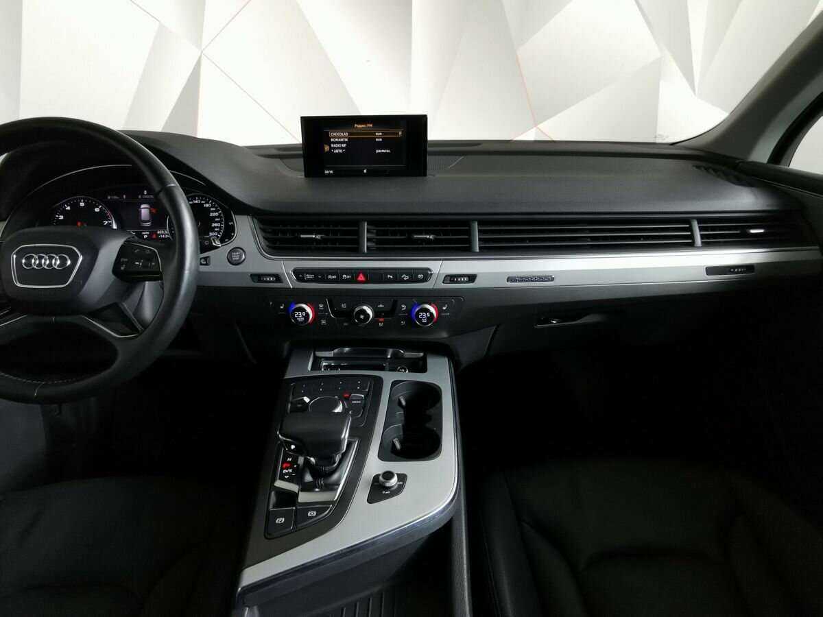 Б/У Ауди К7 2017 года. Фото: #8