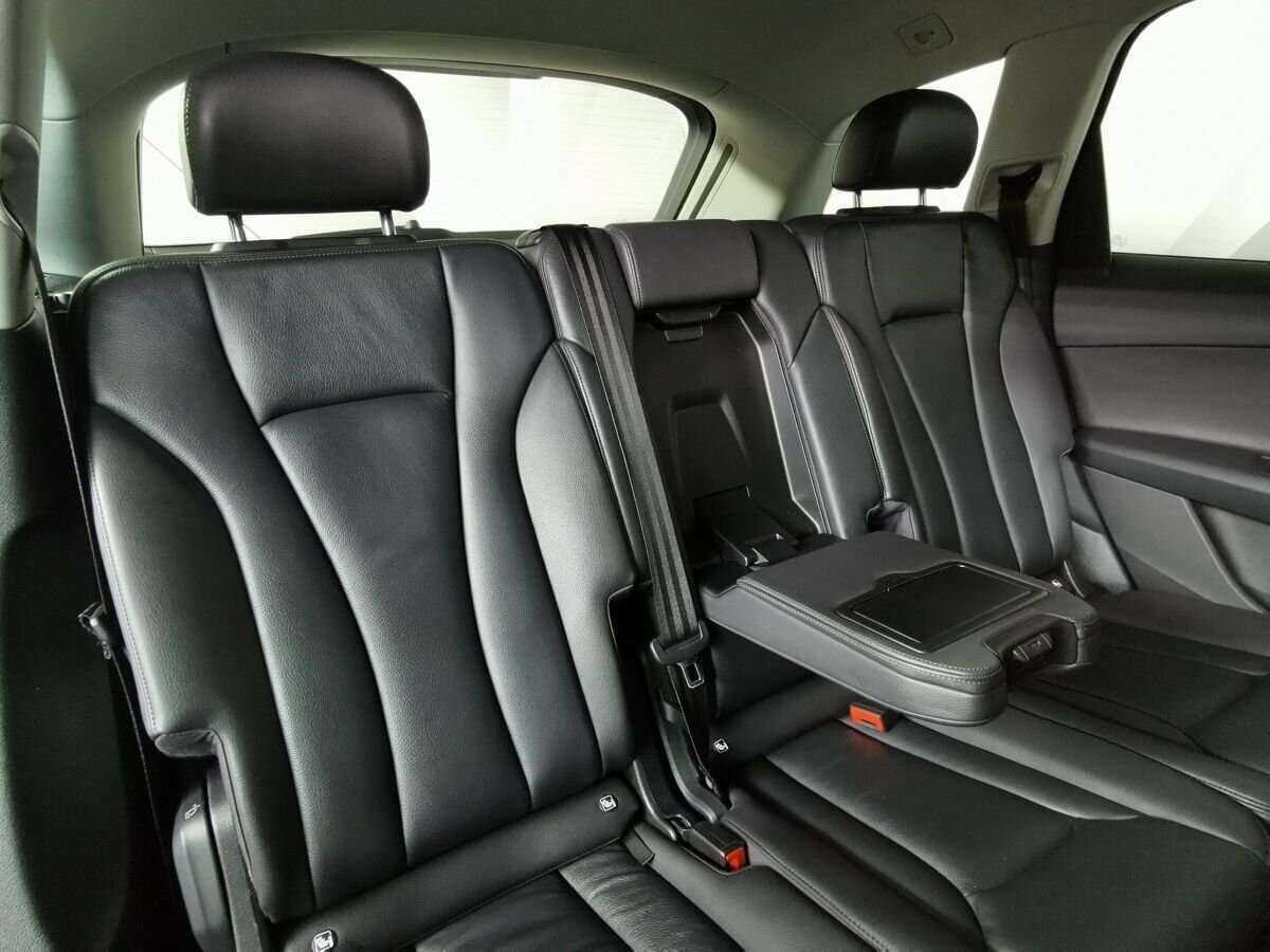 Б/У Ауди К7 2017 года. Фото: #10