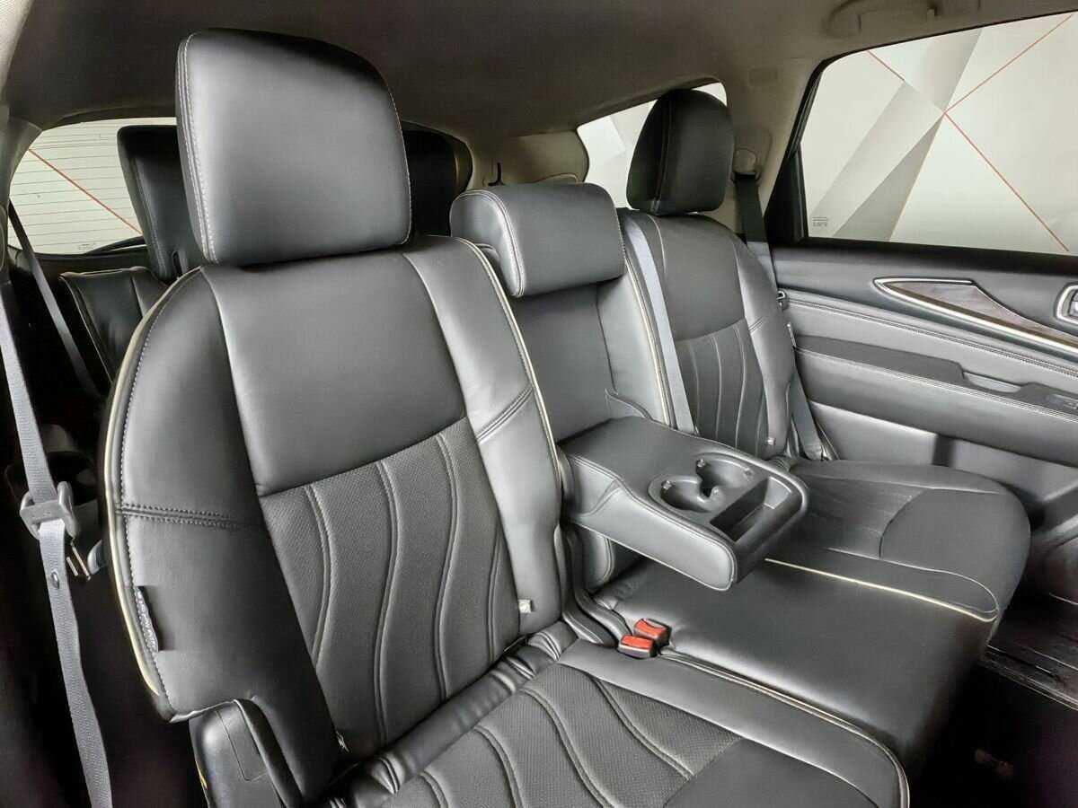 Б/У Инфинити К-Икс60 2018 года. Фото: #11