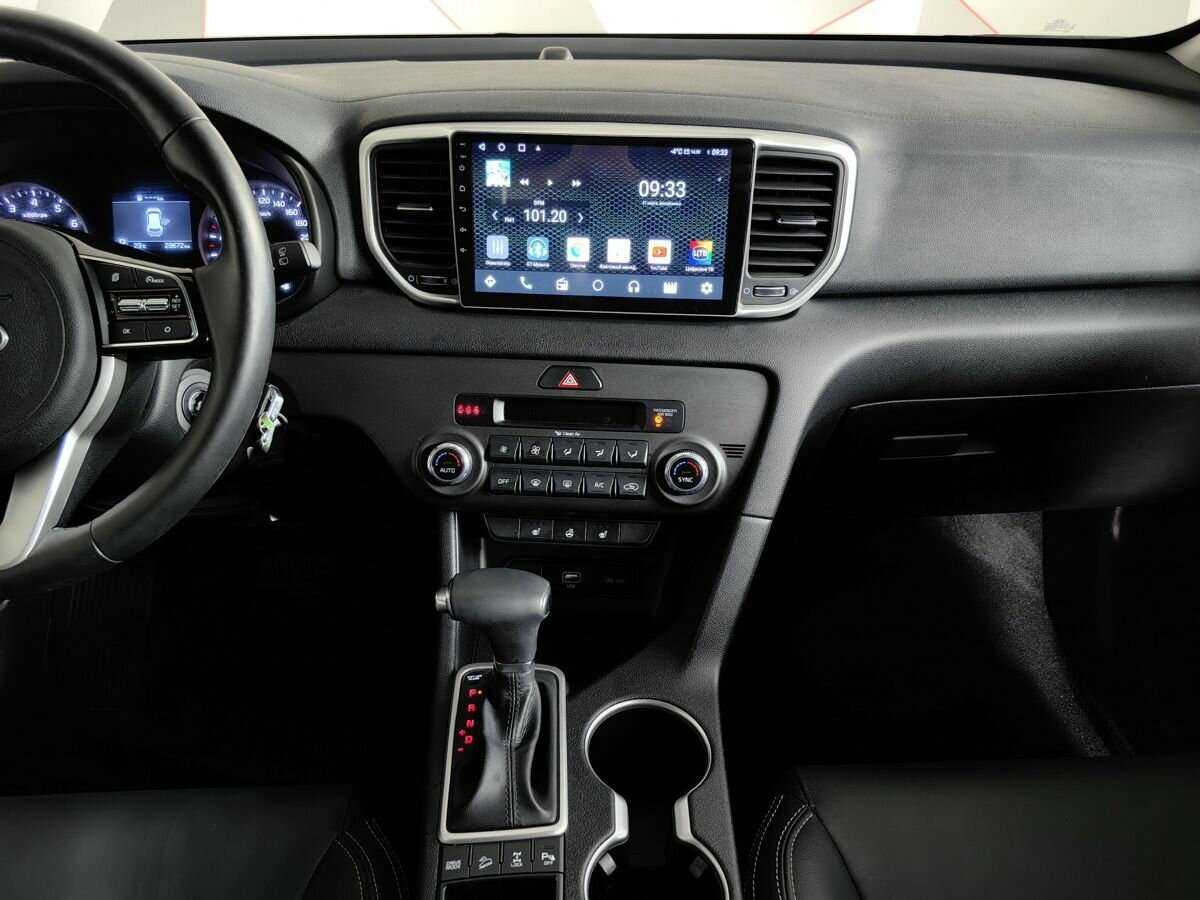 Б/У Киа Спортейдж 2021 года. Фото: #10