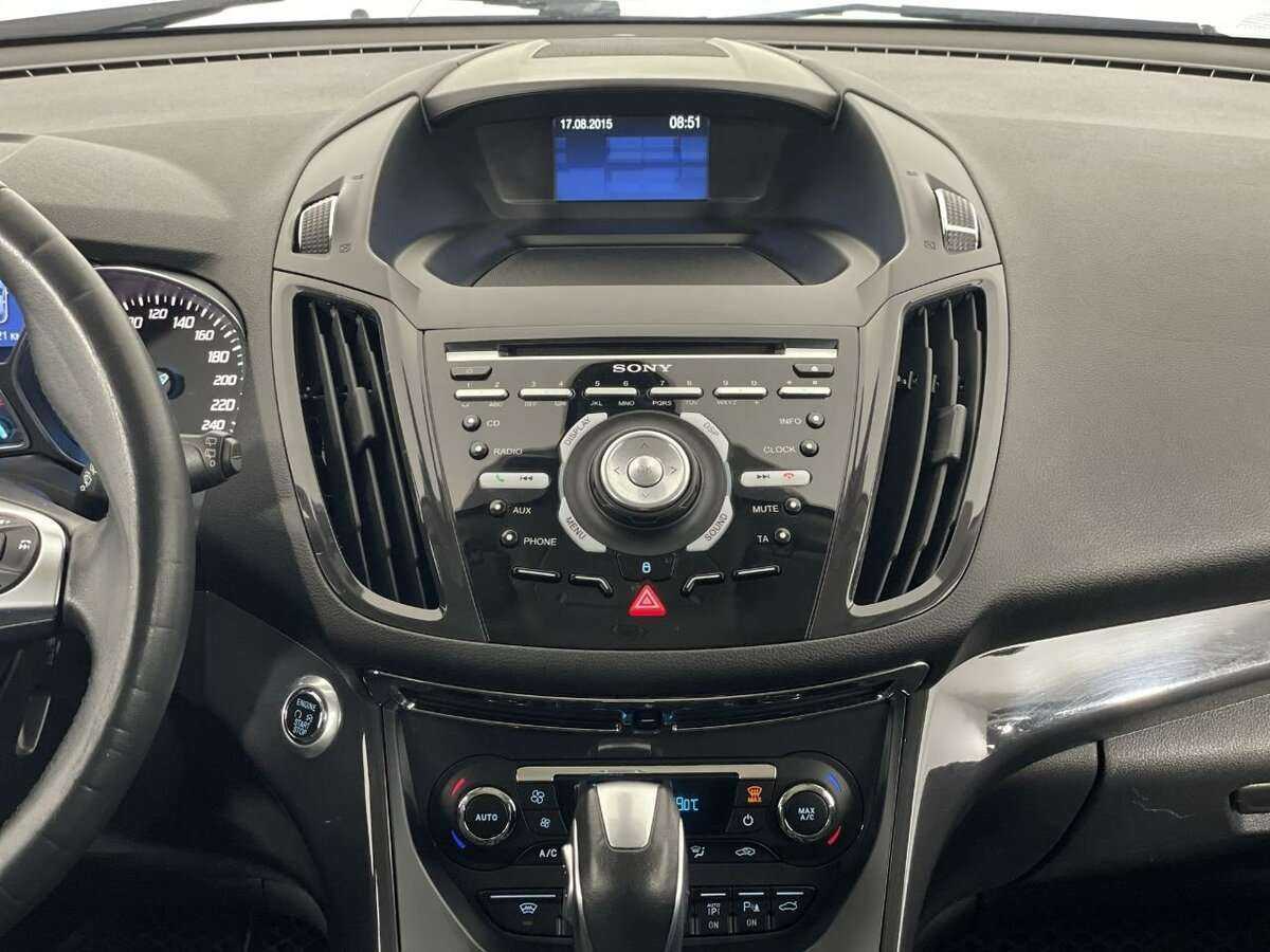 Б/У Форд Куга 2015 года. Фото: #10