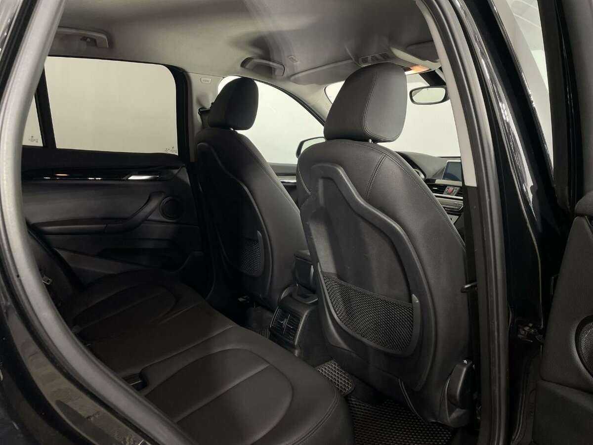 Б/У БМВ Икс1 2021 года. Фото: #14