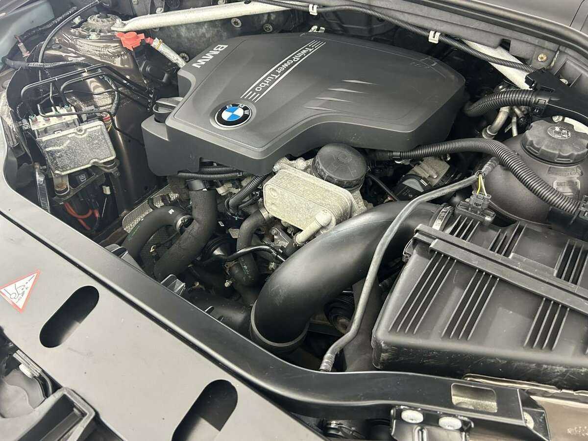 Б/У БМВ Икс3 2013 года. Фото: #15