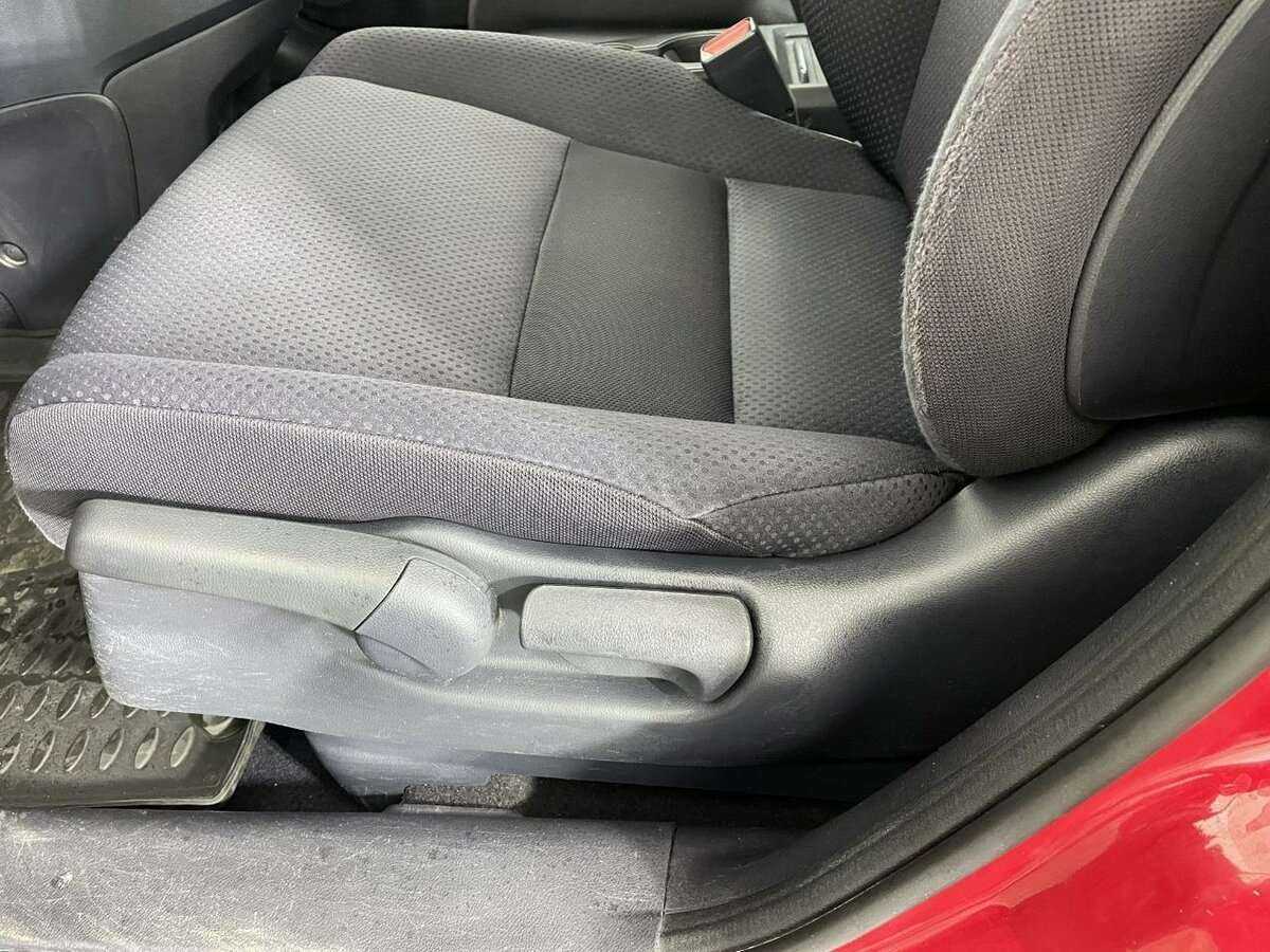 Б/У Хонда ЦР-В 2008 года. Фото: #9