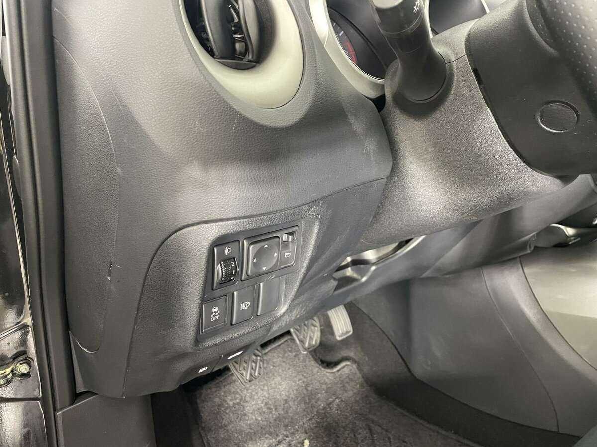 Б/У Ниссан Жук 2011 года. Фото: #8