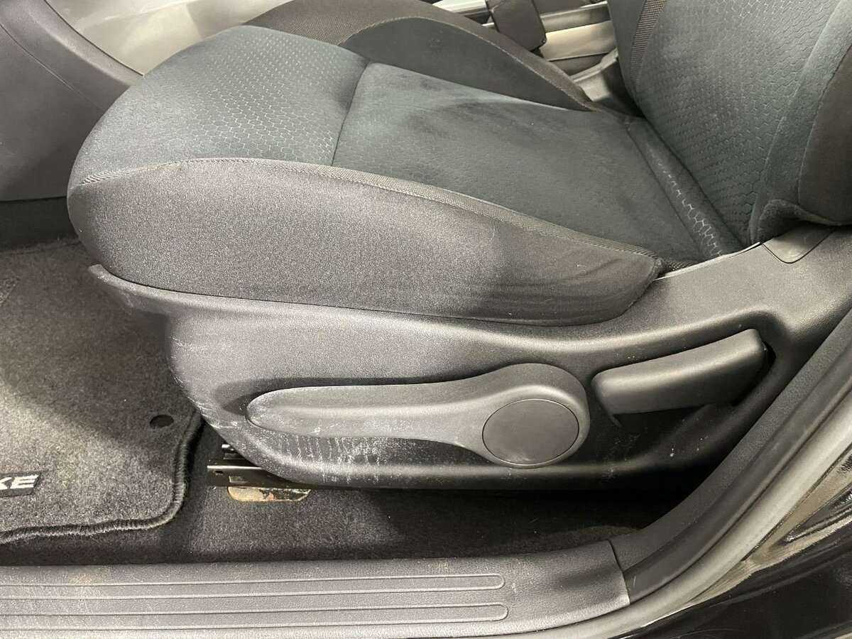 Б/У Ниссан Жук 2011 года. Фото: #9