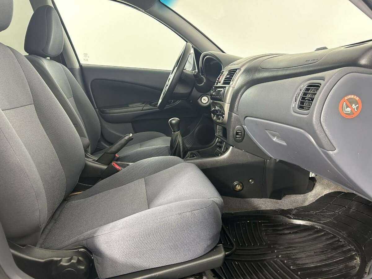 Б/У Ниссан Альмера 2005 года. Фото: #13