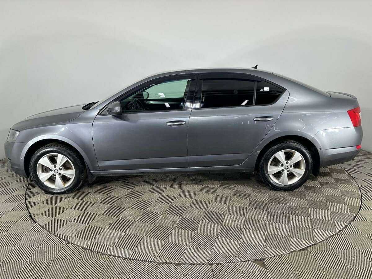 Б/У Шкода Октавия 2016 года. Фото: #4