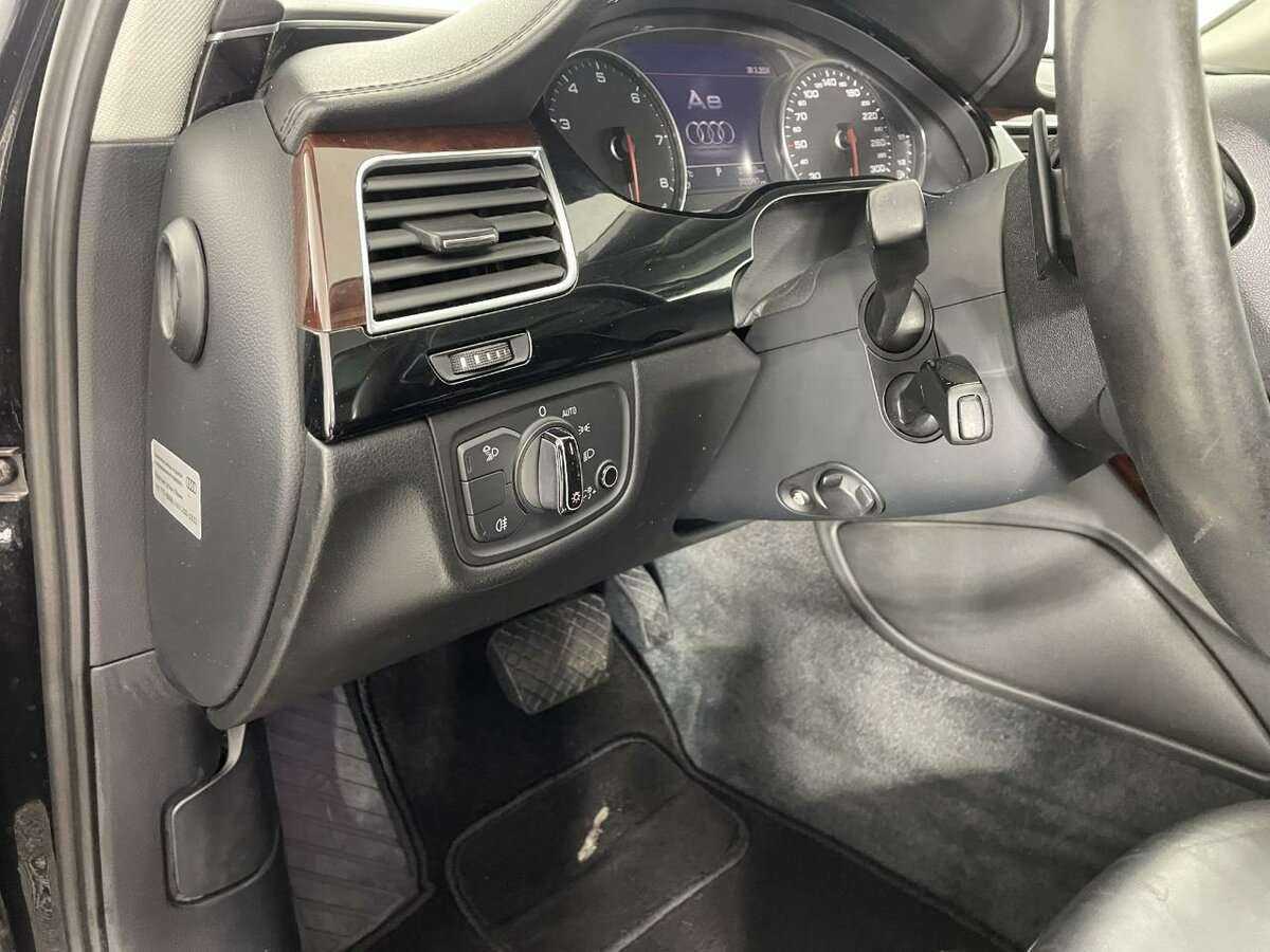 Б/У Ауди А8 2011 года. Фото: #8