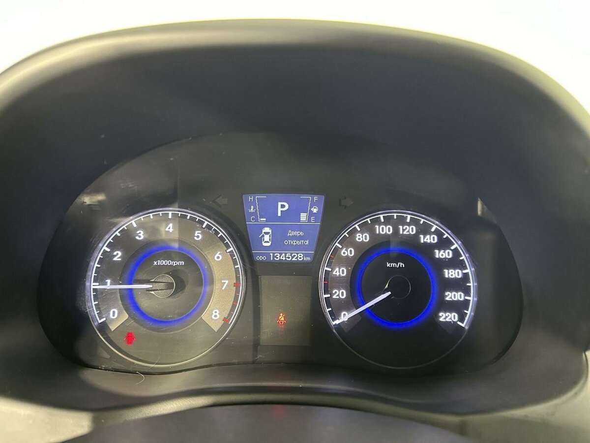 Б/У Хендай Солярис 2011 года. Фото: #10