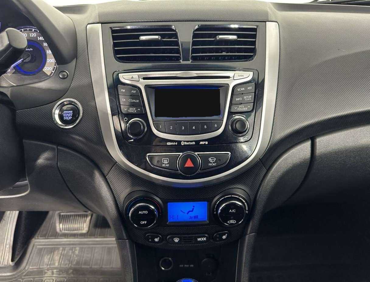 Б/У Хендай Солярис 2011 года. Фото: #11