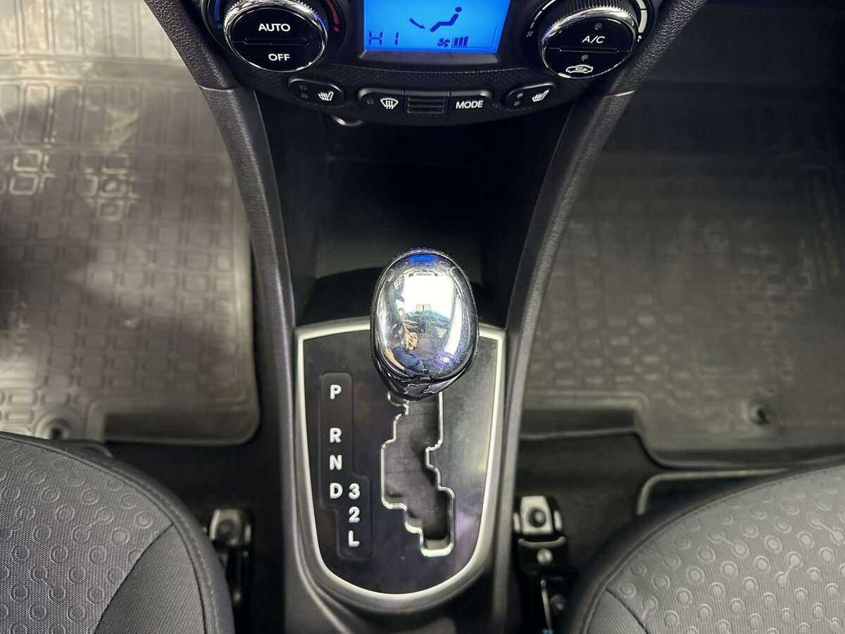 Б/У Хендай Солярис 2011 года. Фото: #12