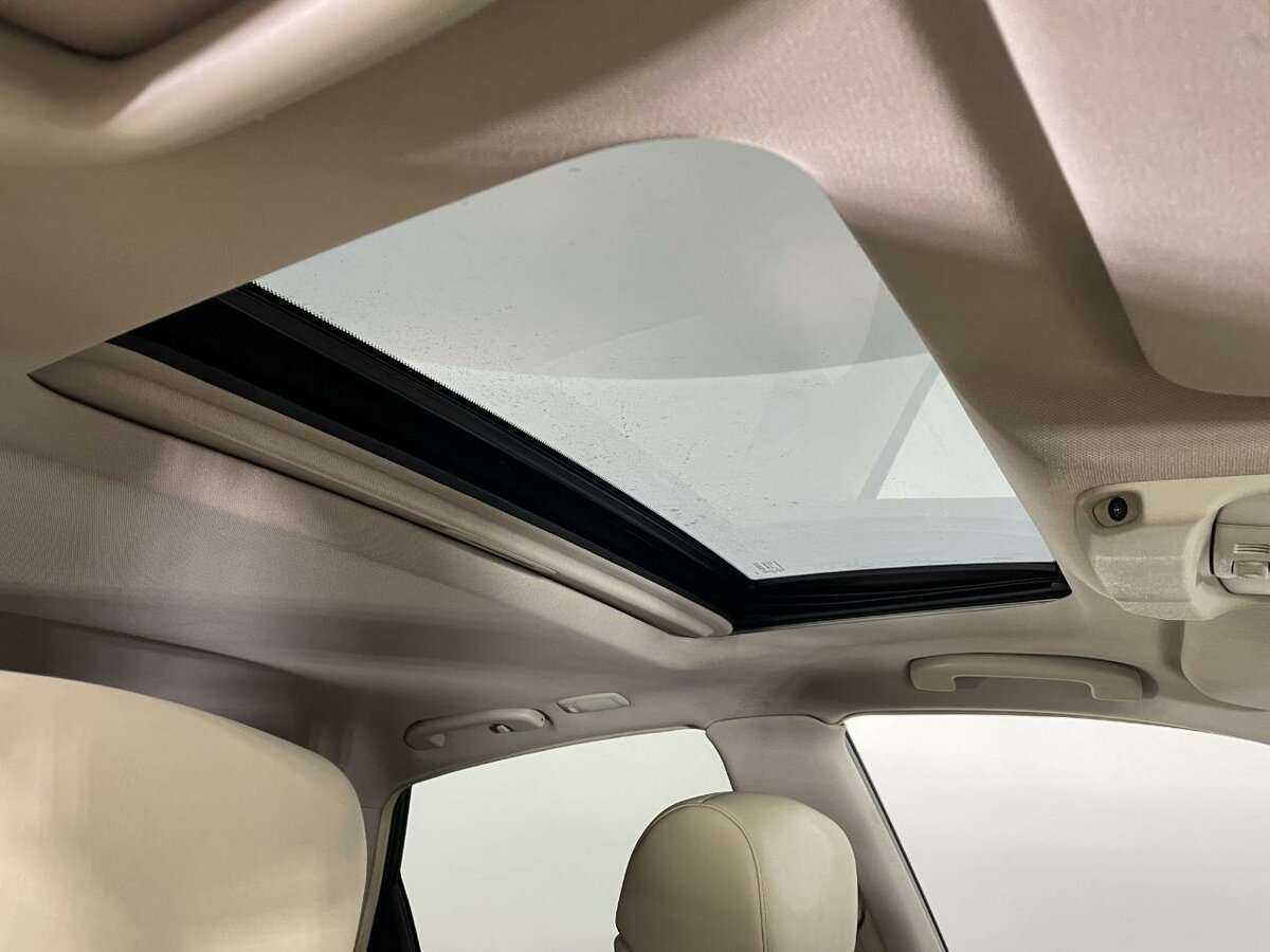 Б/У Инфинити ЕИкс 2011 года. Фото: #12