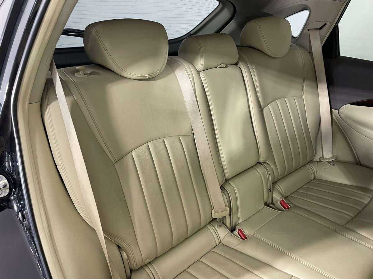 Б/У Инфинити ЕИкс 2011 года. Фото: #13