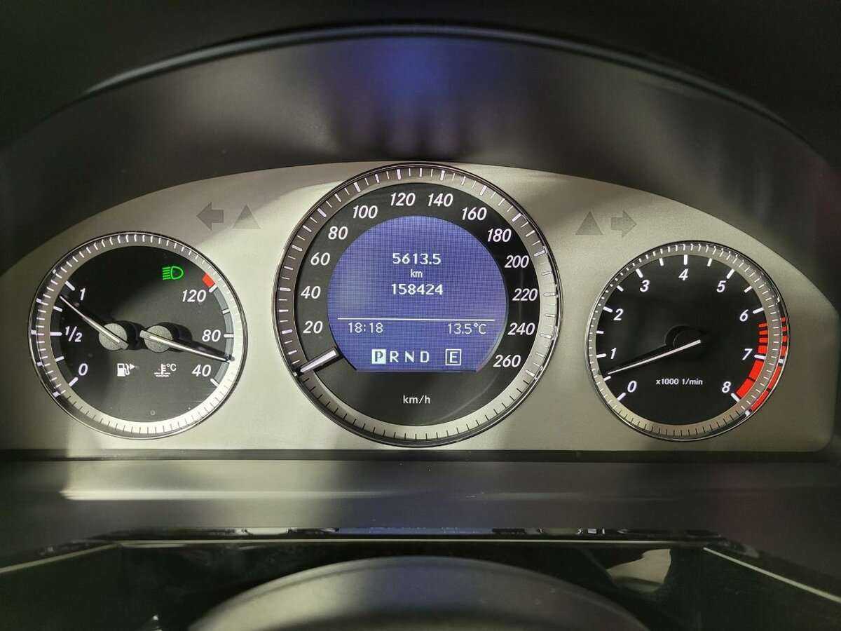 Б/У Мерседес-Бенц ГЛК-Класс 2012 года. Фото: #10