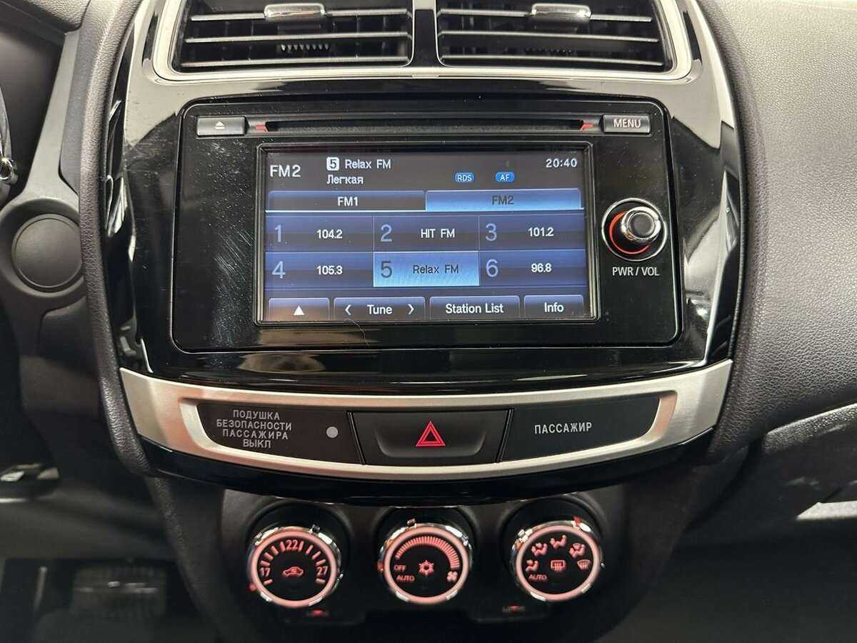 Б/У Митсубиши АС-Икс 2014 года. Фото: #11