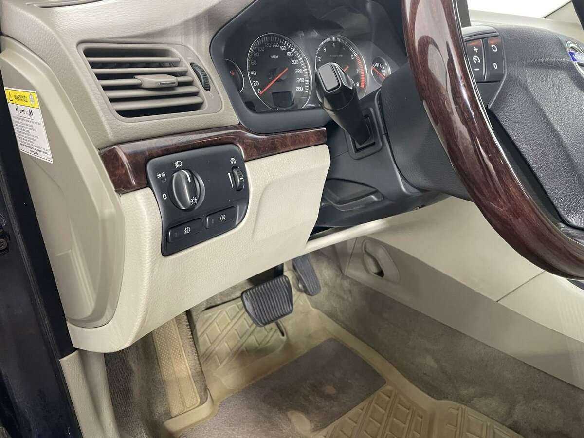 Б/У Вольво С80 2003 года. Фото: #7