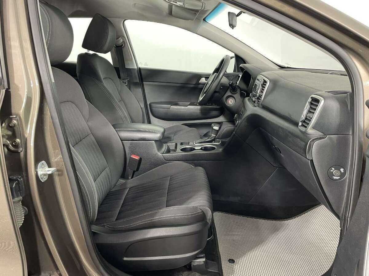 Б/У Киа Спортейдж 2018 года. Фото: #13