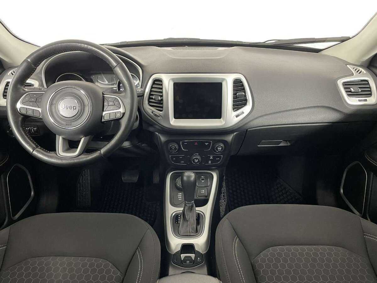 Б/У Джип Компасс 2019 года. Фото: #6