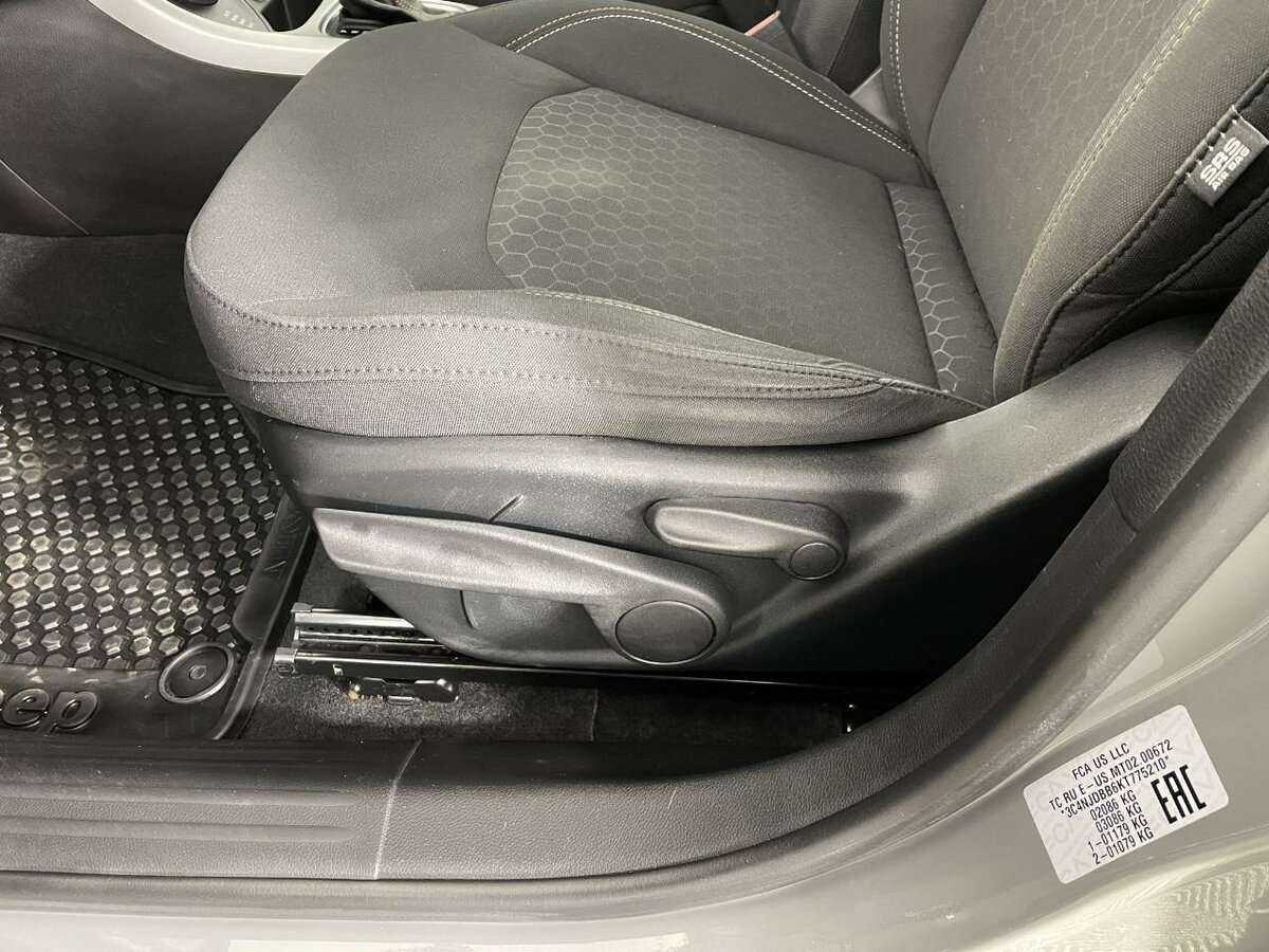 Б/У Джип Компасс 2019 года. Фото: #9